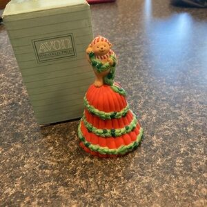 Avon 1991 Holiday Bell Hand Painted Christmas Teddy Bear Garland Of Greetings